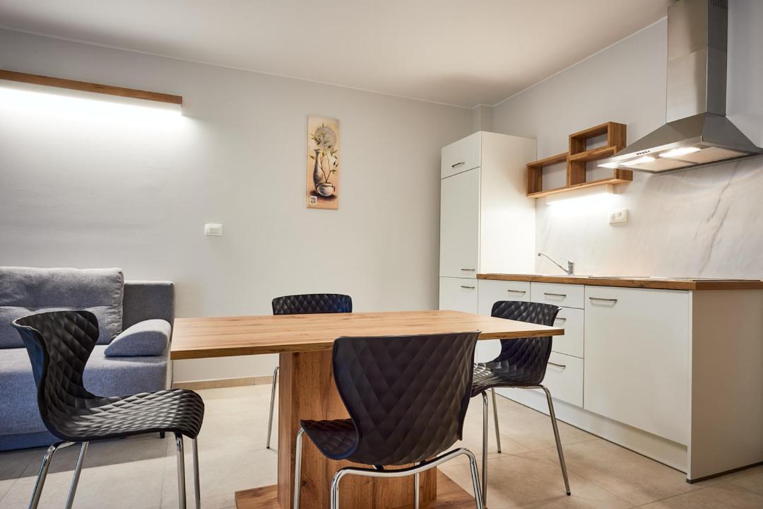 Posestvo Rouna - Winery And Apartments فيبافا المظهر الخارجي الصورة